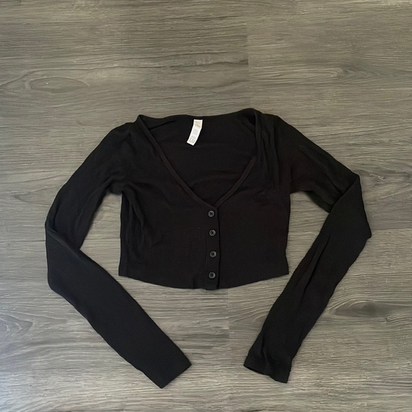 ALO Yoga Tops - Alo Ribbed Cropped Whisper Cardigan